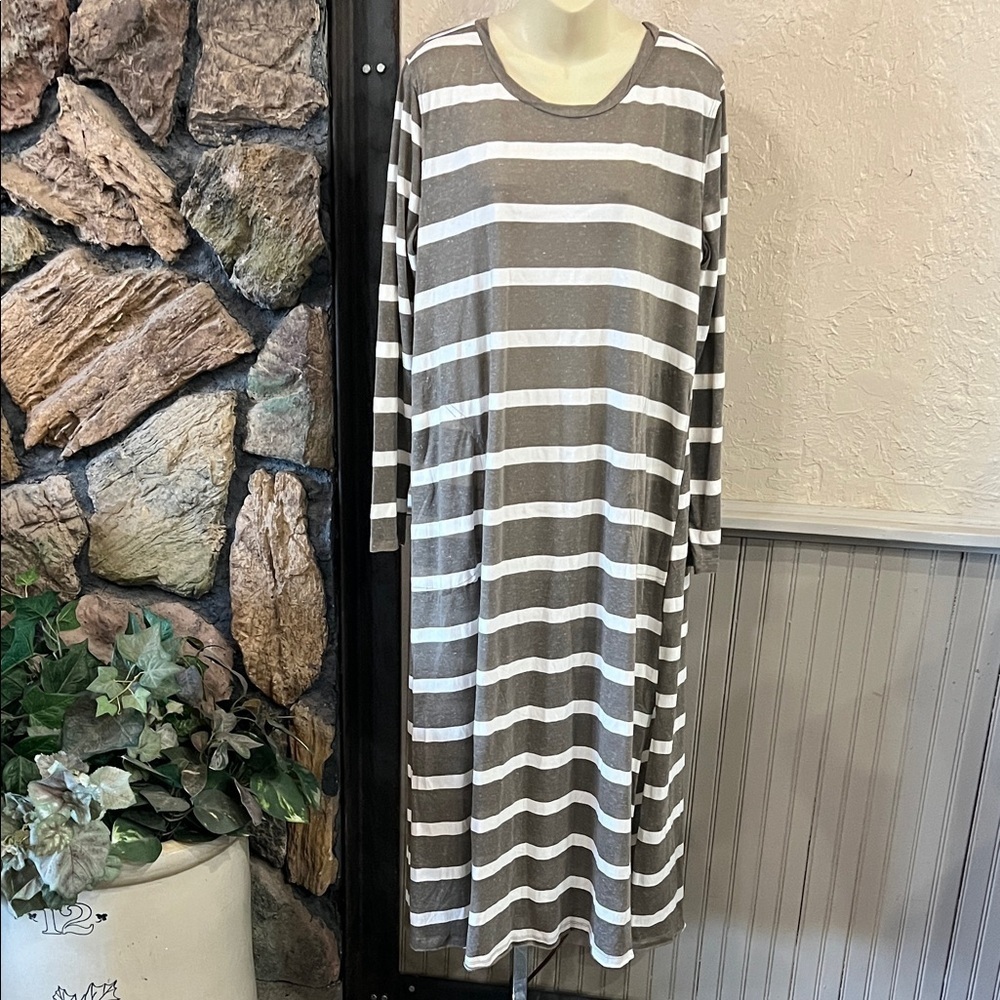 NWT Umgee Brown and White Striped Dress